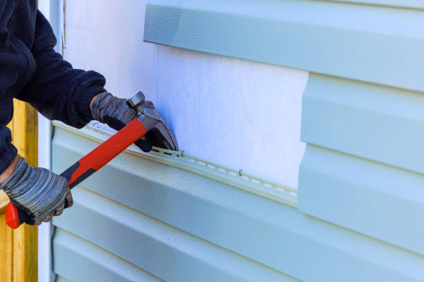 Reliable Vinyl Siding contractor in Danbury, CT by Superior Siding Solutions